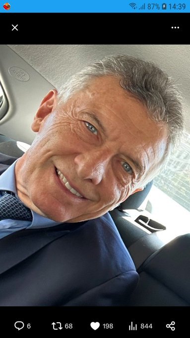 normasenillosa's tweet photo. Q Presidente Mauricio Macri 
Era Macri
Es Macri
Será Macri😺💪
@mauriciomacri 
'no hace falta la caza de bruja 
Solo con decir es x acá 
El canciller debe ir" https://t.co/6QcEvfdJPK