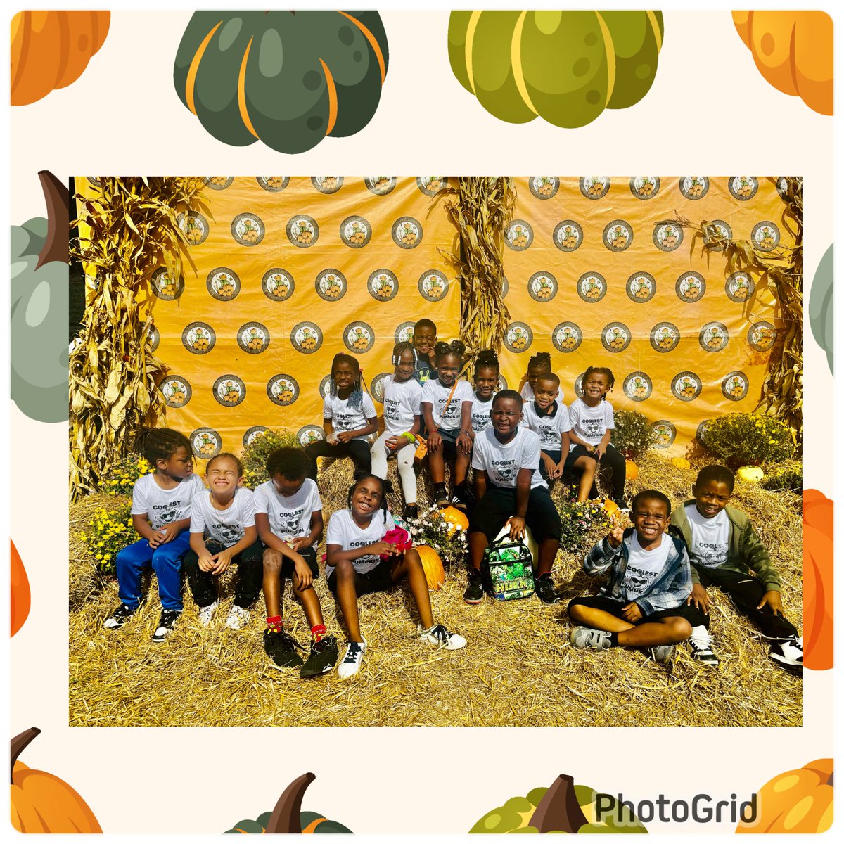 Valbrun_D's tweet image. Our Kdg &amp;amp; 1st grade students had an amazing time visiting the Pumpkin Patch! They also enjoyed playing with animals &amp;amp; riding the tractors! A big thank you to all the volunteers &amp;amp; staff who made this day a success. 
#SOARingEagles
#PumpkinPatchFun