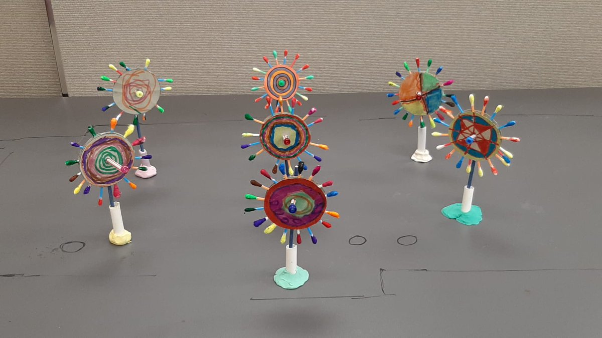 RCD_Richmond's tweet photo. A variety of windmills made by Richmond Centre for Disability #CreativeArtsClub, beautiful colour and creative designs.
#InclusiveArts #CommunityProjects #Arts4Everyone https://t.co/qfyTJzgsq0