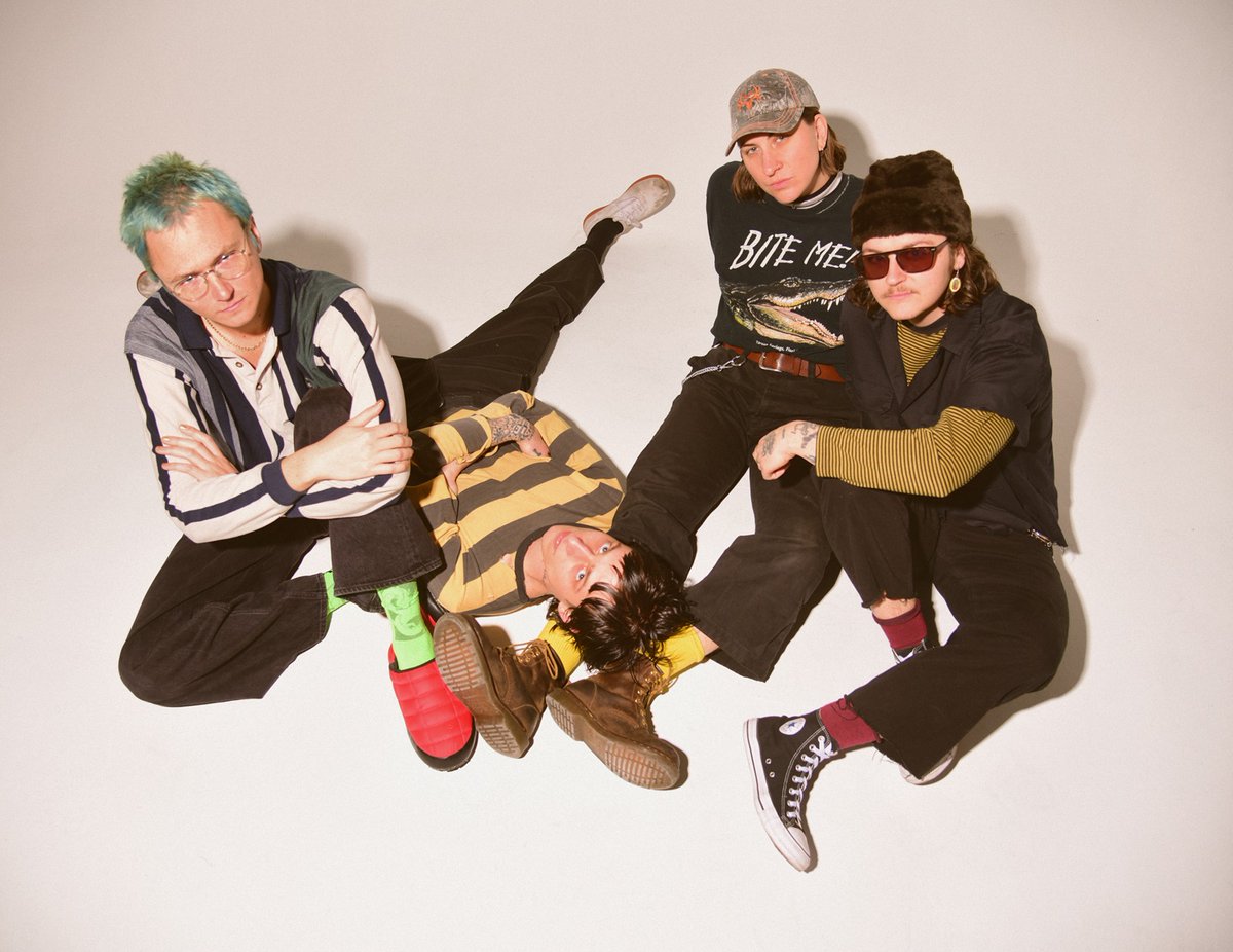 BIG_NOTHING_Co's tweet photo. ■THUS LOVE 

◤デビュー・アルバムで全米／全英規模のステージに飛躍したバーモント州ブラトルボロのポスト・パンク・バンド、ザス・ラヴ◢

ニュー・アルバム『ALL PLEASURE（オール・プレジャー）』、好評発売中🔊

https://t.co/K1Dtf4wZcb

#THUSLOVE
#CapturedTracks
@capturedtracks https://t.co/Lemq0JOerV