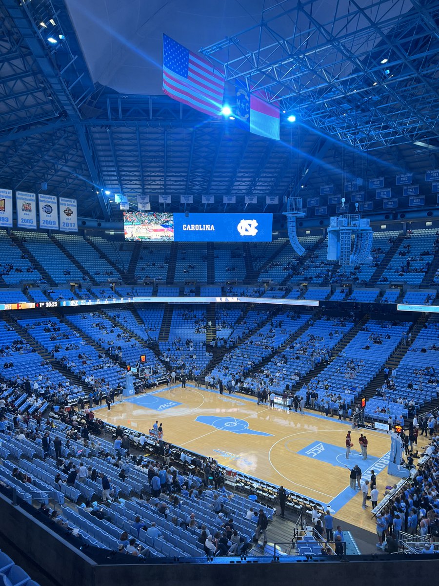 DTH Sports (@dthsports) on Twitter photo Hello! This is <a href="/mdmaynard74/">Matthew Maynard</a> reporting alongside <a href="/carolinewills03/">Caroline Wills</a> for No. 9 UNC men's basketball's season opener against Elon at the Dean E. Smith Center. Follow along here for updates! Hello! This is <a href="/mdmaynard74/">Matthew Maynard</a> reporting alongside <a href="/carolinewills03/">Caroline Wills</a> for No. 9 UNC men's basketball's season opener against Elon at the Dean E. Smith Center. Follow along here for updates!