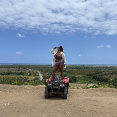 isabellyfeliix's tweet photo. #NovaFotoDePerfil https://t.co/tpz0K6VtEP