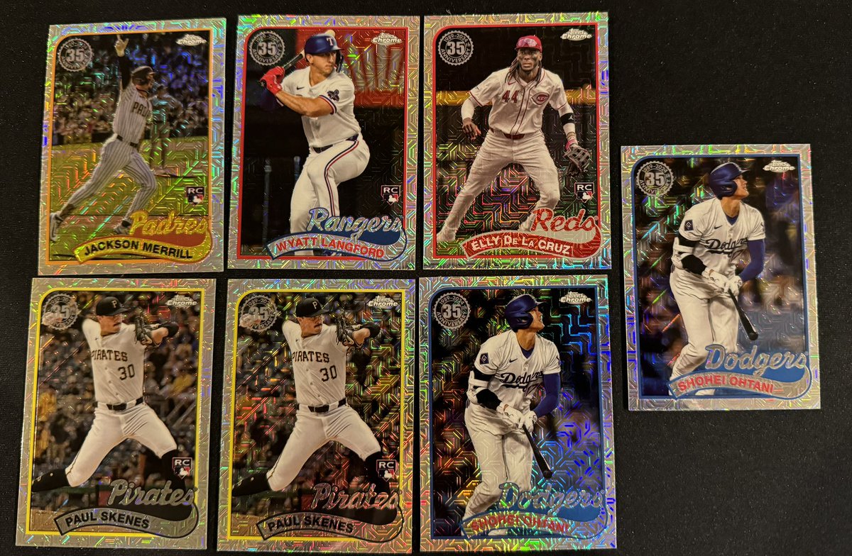 Cre8Collections's tweet photo. 2024 #Topps Update break #TheHobby https://t.co/ilGDXJzZB4