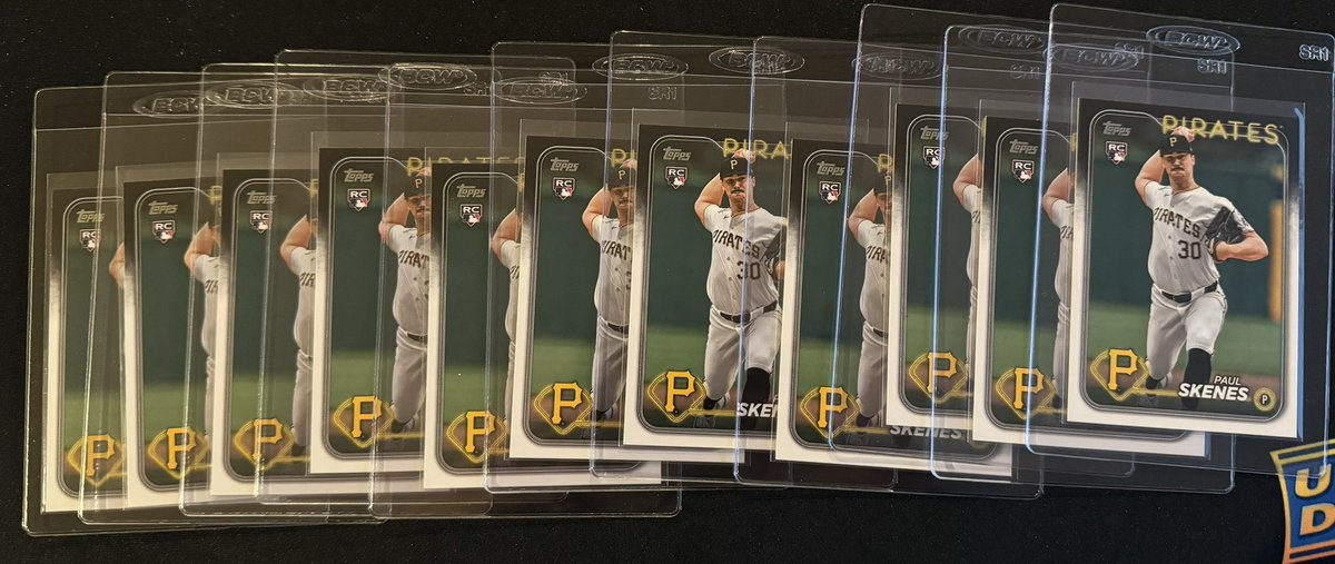 Cre8Collections's tweet photo. 2024 #Topps Update break #TheHobby https://t.co/0RZQ4XfTjY