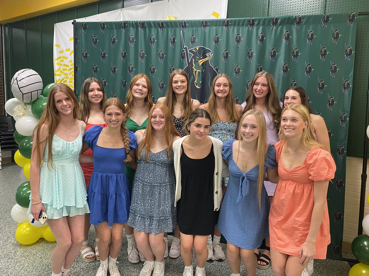 SM South Volleyball tweet media