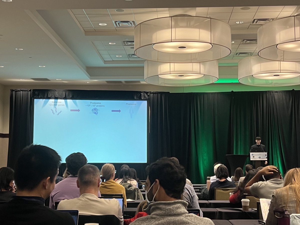 chenyangsu's tweet photo. I’m deeply grateful and honored for the opportunity to present as a Roger Williams Award finalist at #IGES24 @genepisociety
This was my first oral presentation on an international stage and I’m so thankful to @genepisociety for this opportunity https://t.co/RUSJaLFEUj