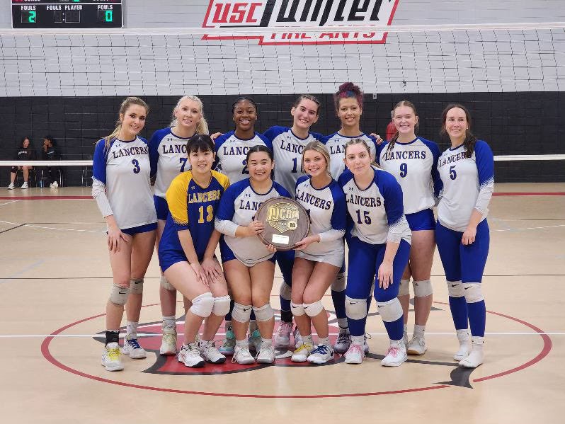 savinado23's tweet image. NJCAA D1 Region 10 Champs!!! I am so incredibly proud of this group of girls and the work we have put in to get to this point in the season. Next up, Districts on November 9th at Spartanburg Methodist College, we face Miami Dade. 
#JUCOtransfer #Classof2025