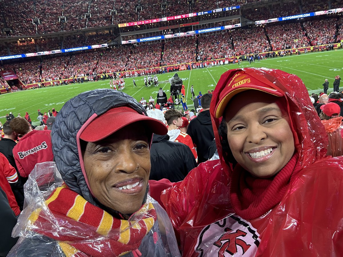Braving the rain to support the Kansas City <a href="/Chiefs/">Kansas City Chiefs</a> 

GO CHIEFS!!!

#ChiefsKingdom 
#CurlsGirls