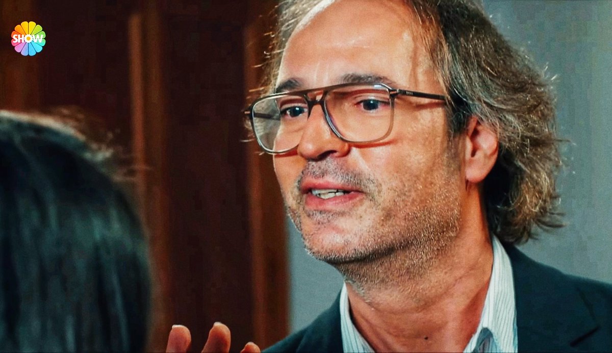 engy_nogamoon's tweet photo. 🥺💔
Herkes eteğindeki taşları döktü🔥💔 ve ne kaldı hayal kırıklığı,acı,yalnızlık, keşkeler ve olmayacak belkiler 🥺💔🤝😔
Aynı anda başlamadan bittik😢✋️❤️🩹
#DenizBaysal #ÇağlarErtuğrul #TimuçinEsen #ŞükranOvalı #Kalpazan #AyKar #ZehSer #YağHaz #ÇağDan #AdCan #Teşkilat 😉 https://t.co/hheD7IIfEX