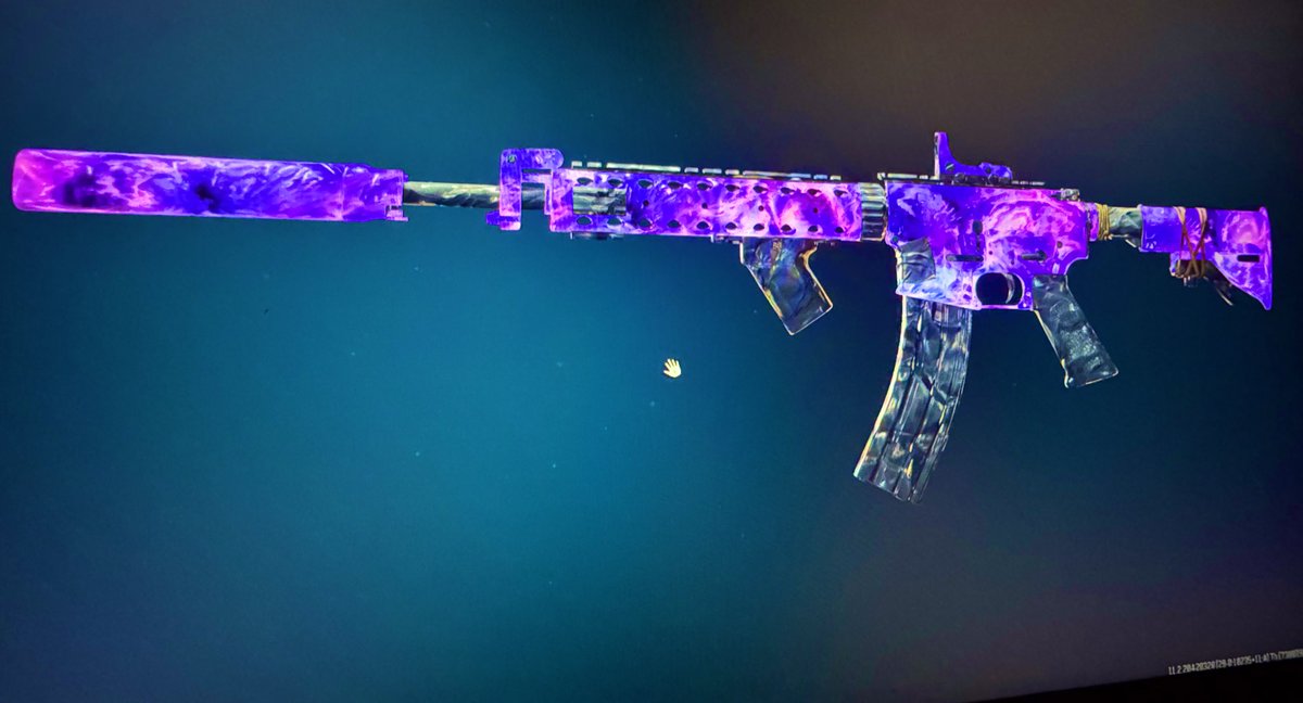 OnlyyLaura 🇮🇹👑 tweet media