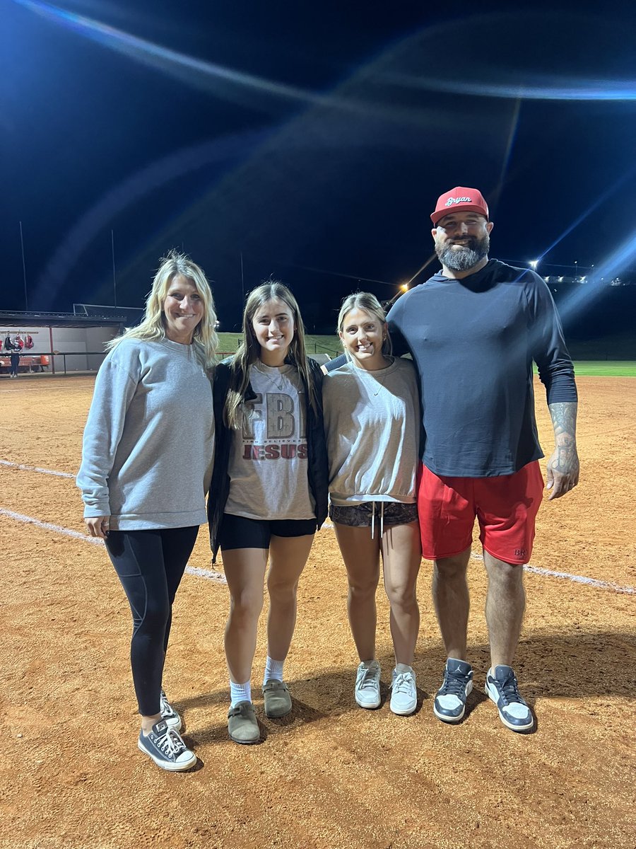 Reese Law (@reeselaw55) on Twitter photo Had a great time on my visit <a href="/BCLionsSoftball/">Bryan College Softball</a> thank you coach <a href="/Nate_BCSoftball/">Nathan Thompson</a> & coach Leah for the hospitality! <a href="/_shelby055/">shelby armstrong</a> <a href="/Karns_Softball/">Karns Softball</a> <a href="/furyplat_bruce/">TN Fury Platinum Bruce</a> Had a great time on my visit <a href="/BCLionsSoftball/">Bryan College Softball</a> thank you coach <a href="/Nate_BCSoftball/">Nathan Thompson</a> & coach Leah for the hospitality! <a href="/_shelby055/">shelby armstrong</a> <a href="/Karns_Softball/">Karns Softball</a> <a href="/furyplat_bruce/">TN Fury Platinum Bruce</a>