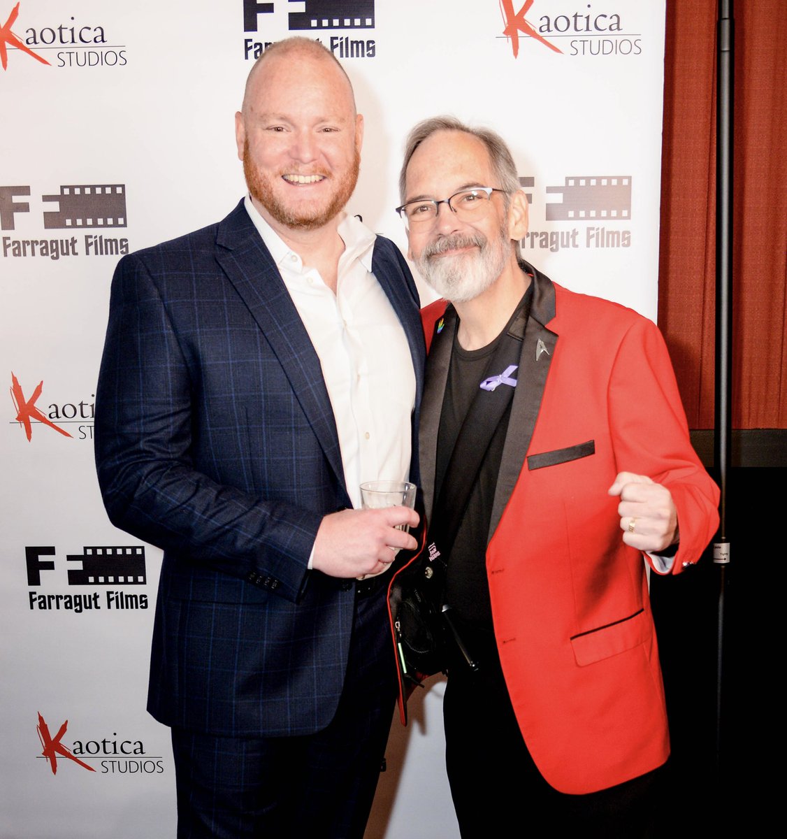 From the #FarragutForward premiere with the incredibly talented <a href="/WesJohnsonVoice/">Wes Johnson</a>! 

📸 Deandre Tucker 
.
.
.
#kaoticastudios #farragutfilms #startrek #fanfilm #redcarpet <a href="/KaoticaStudios/">Kaotica Studios</a>