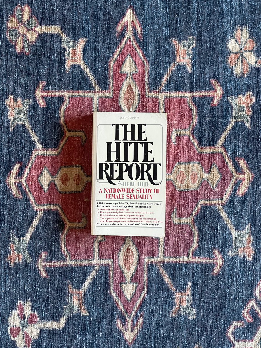 wombhousebooks's tweet photo. The Hite Report: A Nationwide Study of Female Sexuality by Shere Hite. Paperback, 1977. #sherehite https://t.co/L8lvcbKHXS https://t.co/JZpBrZWulQ