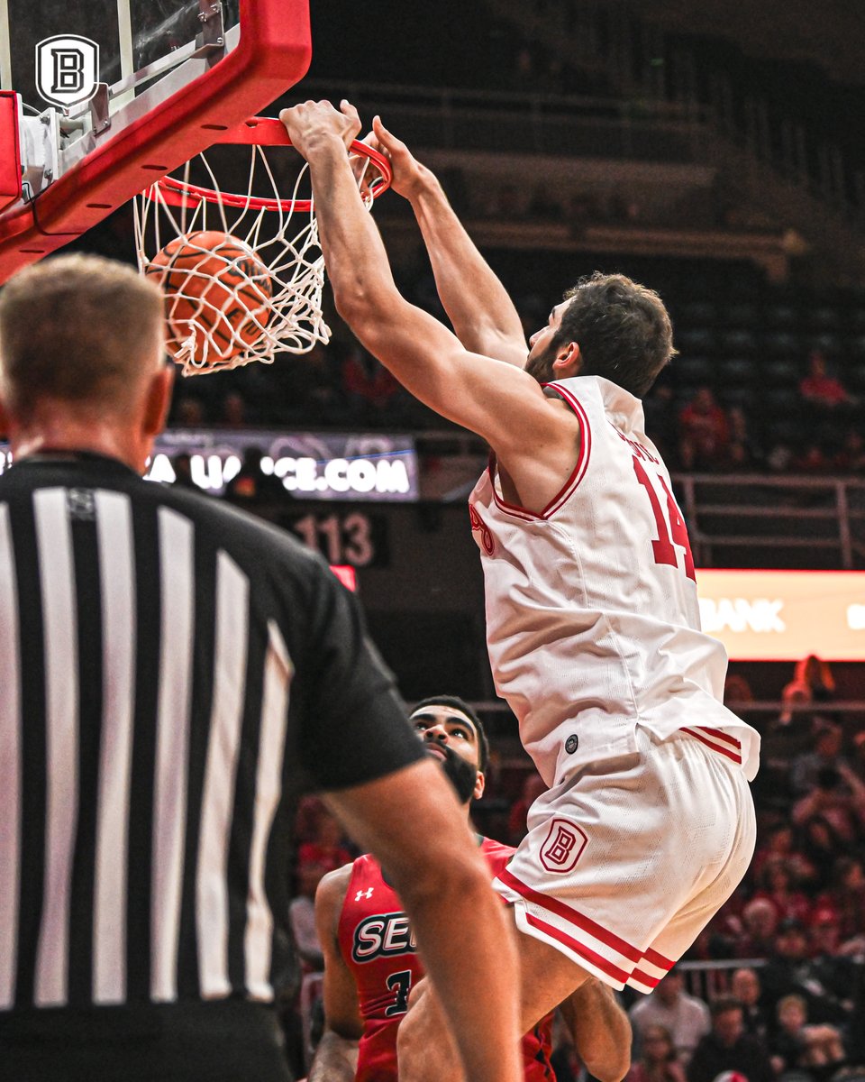 Bradley Basketball tweet media