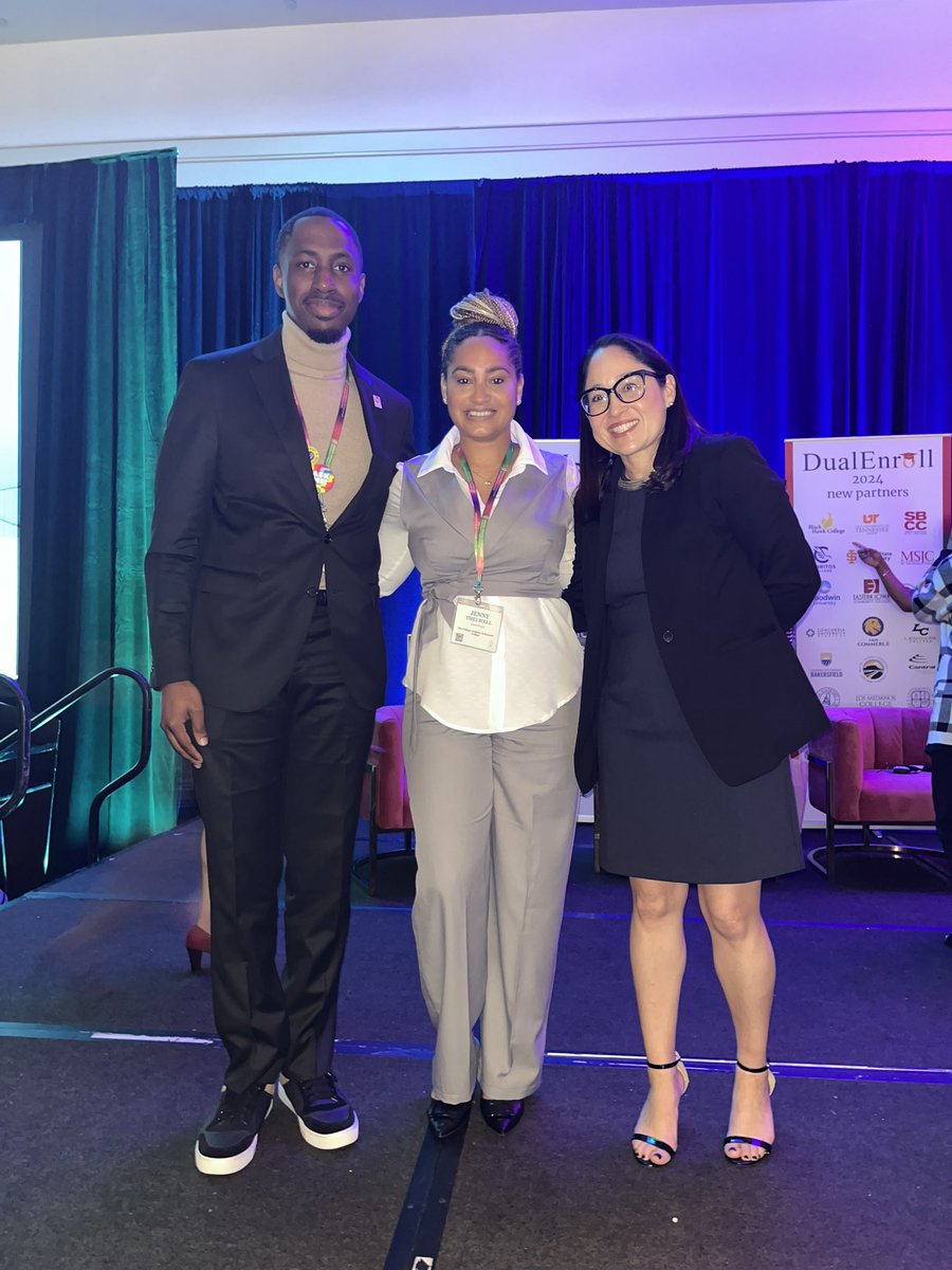 Dr. Jenny Thelwell tweet media