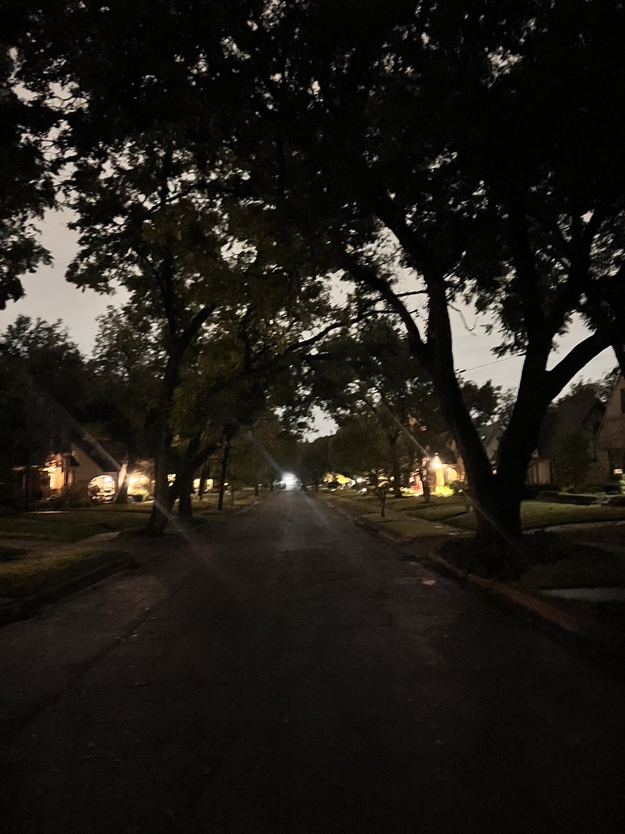 Eisenhowershyt's tweet photo. #MondayNightRun + A Bryan Staple + Lubbock in 3 days. https://t.co/7qnZKwmBoV