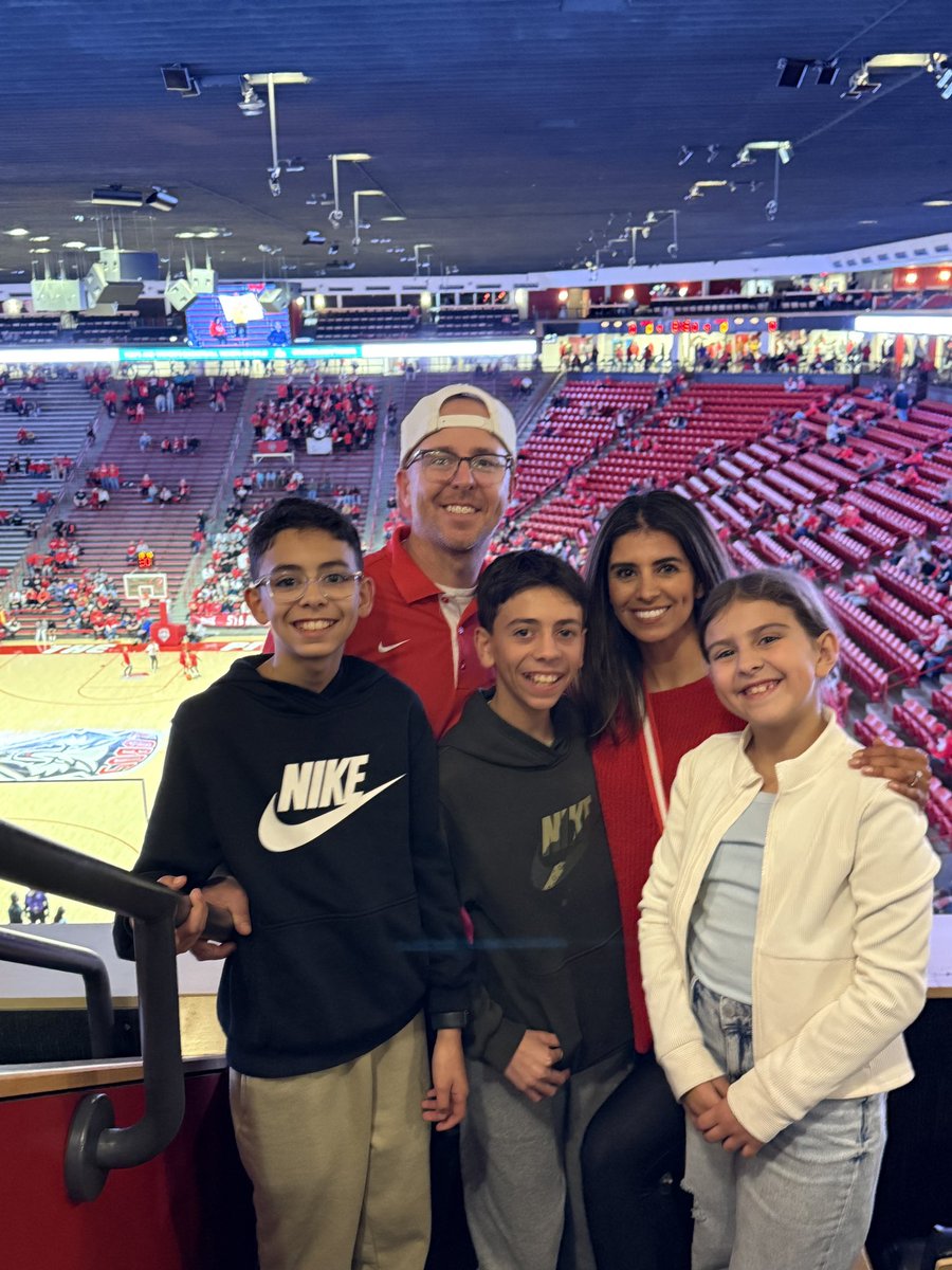 Home sweet home <a href="/ThePitUNM/">The Pit</a> #GoLobos