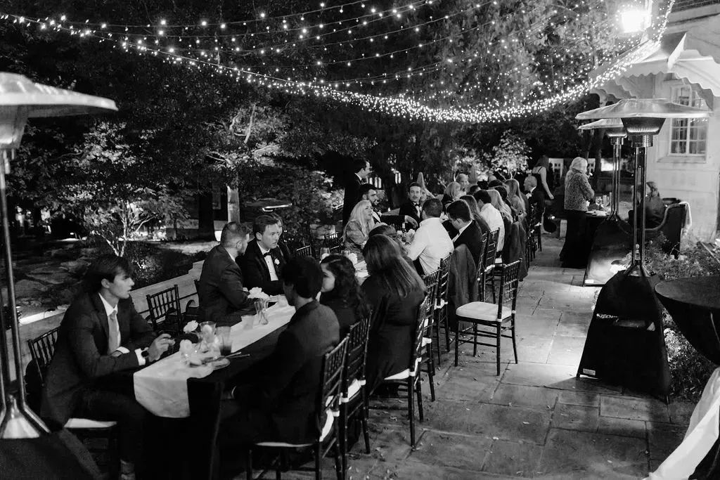 harwelden's tweet photo. There is something special about sharing a meal with those you love around the table. We make moments like these moments unforgettable. https://t.co/Lm7t8231jL