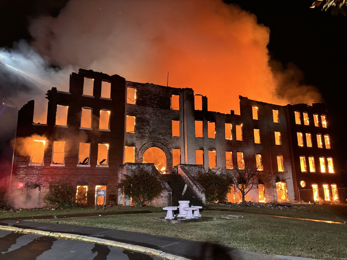 KnoxvilleFire's tweet image. 