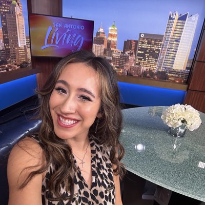 MichaelaReports's tweet photo. #NewProfilePic https://t.co/TV4Y4RWDQa