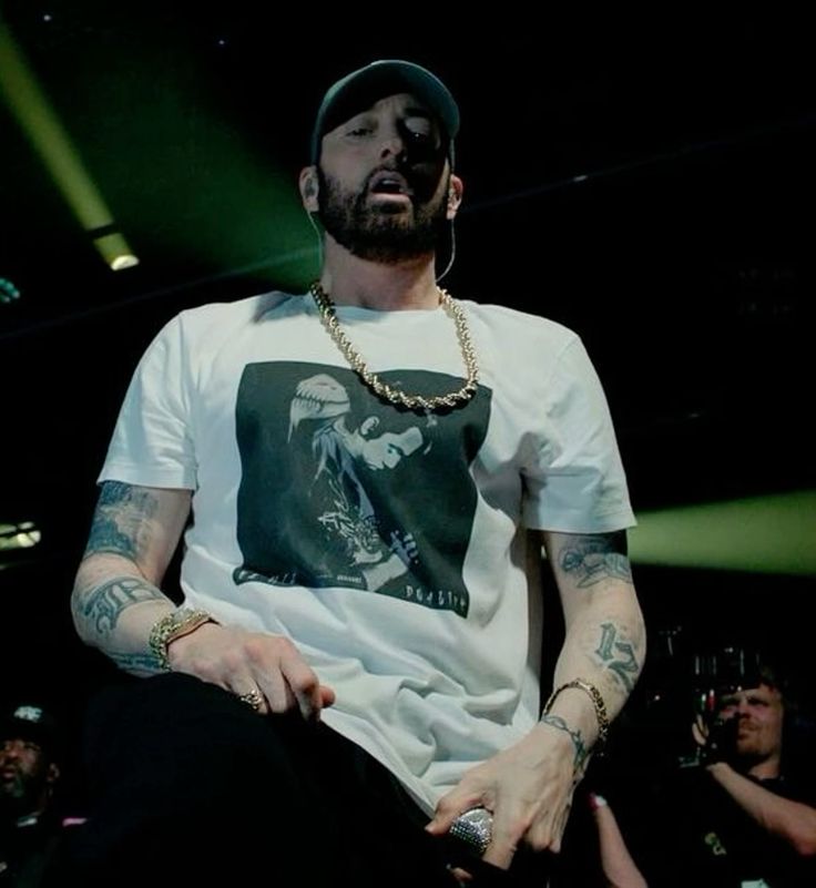kendricx's tweet photo. Just thinking that he would look at me like that intimidates me. https://t.co/6vfFmqwZk1