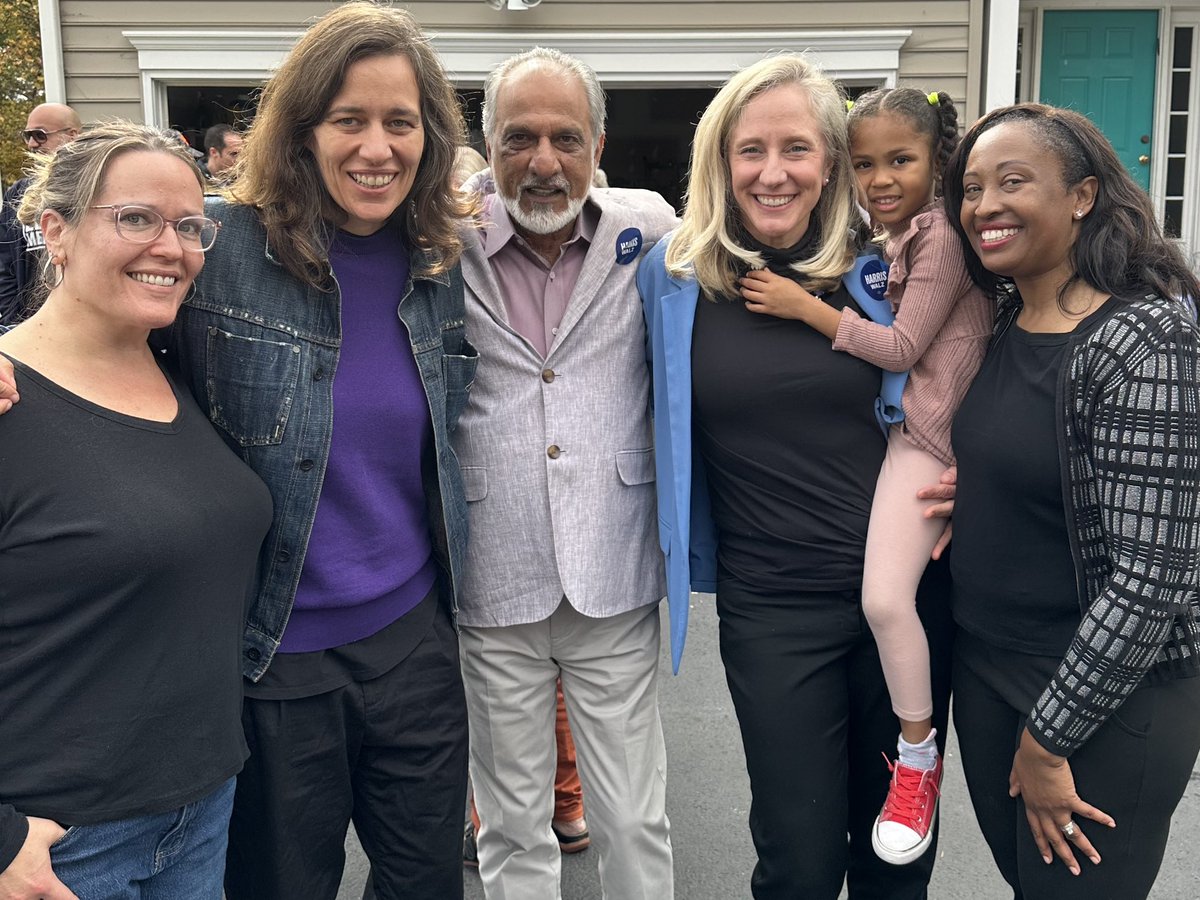 Leslie Mehta (@lesliemehtava) on Twitter photo Honored to be joined by <a href="/DPVAChair/">Lamont Bagby</a>, <a href="/ShannonTaylorVA/">Shannon Taylor</a>, <a href="/DelRodWillett/">Delegate Rodney T. Willett</a>, <a href="/ScVanValkenburg/">Senator Schuyler VanValkenburg</a>, <a href="/SpanbergerForVA/">Abigail Spanberger</a> and incredible volunteers today in Henrico.
My closing words on flipping the First? When we can’t trust our leaders to fairly represent us all, it’s time for new leadership. Honored to be joined by <a href="/DPVAChair/">Lamont Bagby</a>, <a href="/ShannonTaylorVA/">Shannon Taylor</a>, <a href="/DelRodWillett/">Delegate Rodney T. Willett</a>, <a href="/ScVanValkenburg/">Senator Schuyler VanValkenburg</a>, <a href="/SpanbergerForVA/">Abigail Spanberger</a> and incredible volunteers today in Henrico.
My closing words on flipping the First? When we can’t trust our leaders to fairly represent us all, it’s time for new leadership.
