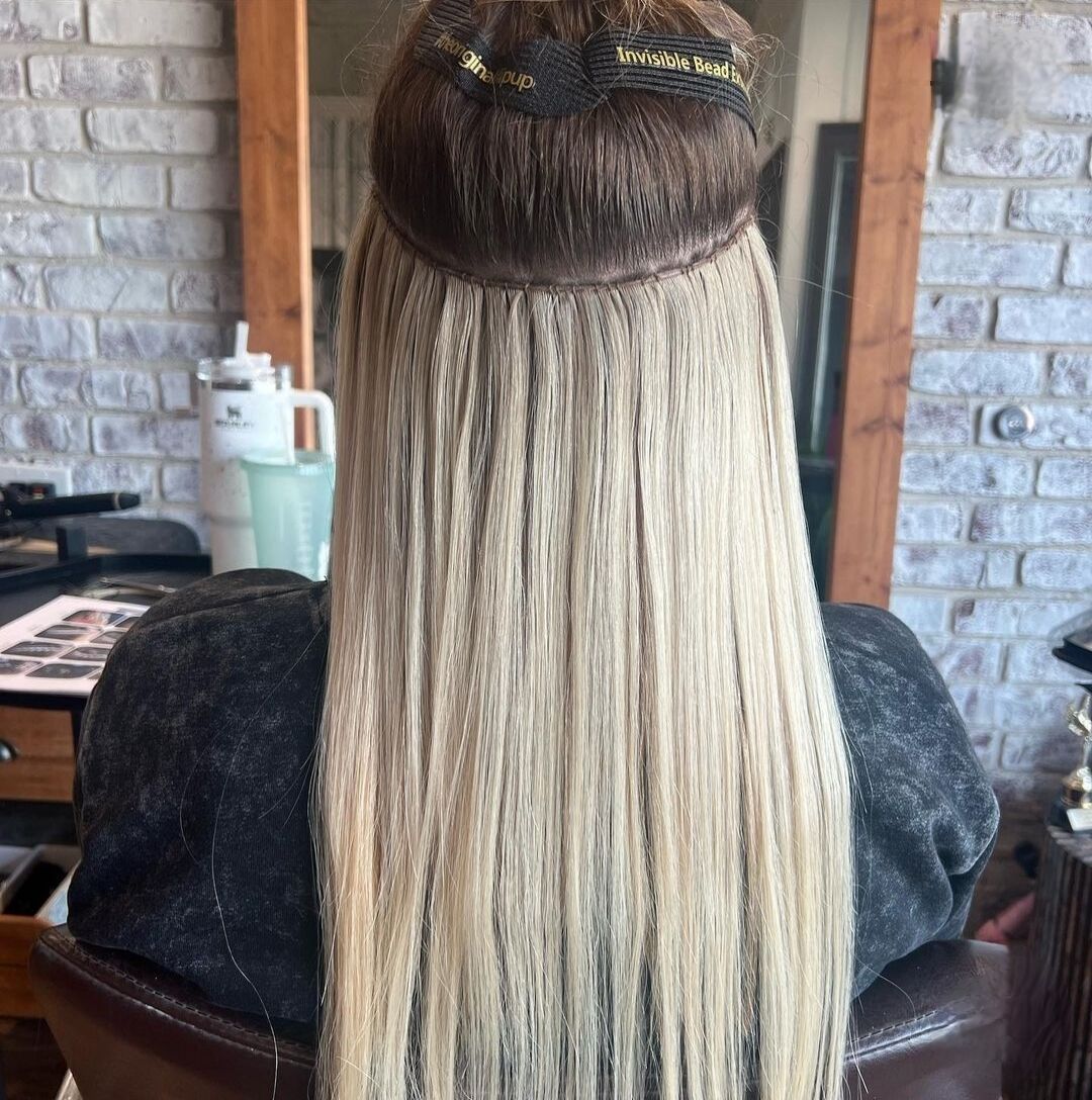 whipsalon's tweet image. #GETWHIPPED at Whip Salon Newtown by Marcelle.

Follow @marcellewhipp for more hair inspo.

Swipe to see the before and tap the link in our bio 🔗 to book your appointment online or call ☎️ 1.855.WHIP.SLN to speak with a member of our hospitality team.

#invisiblebeadextensions #