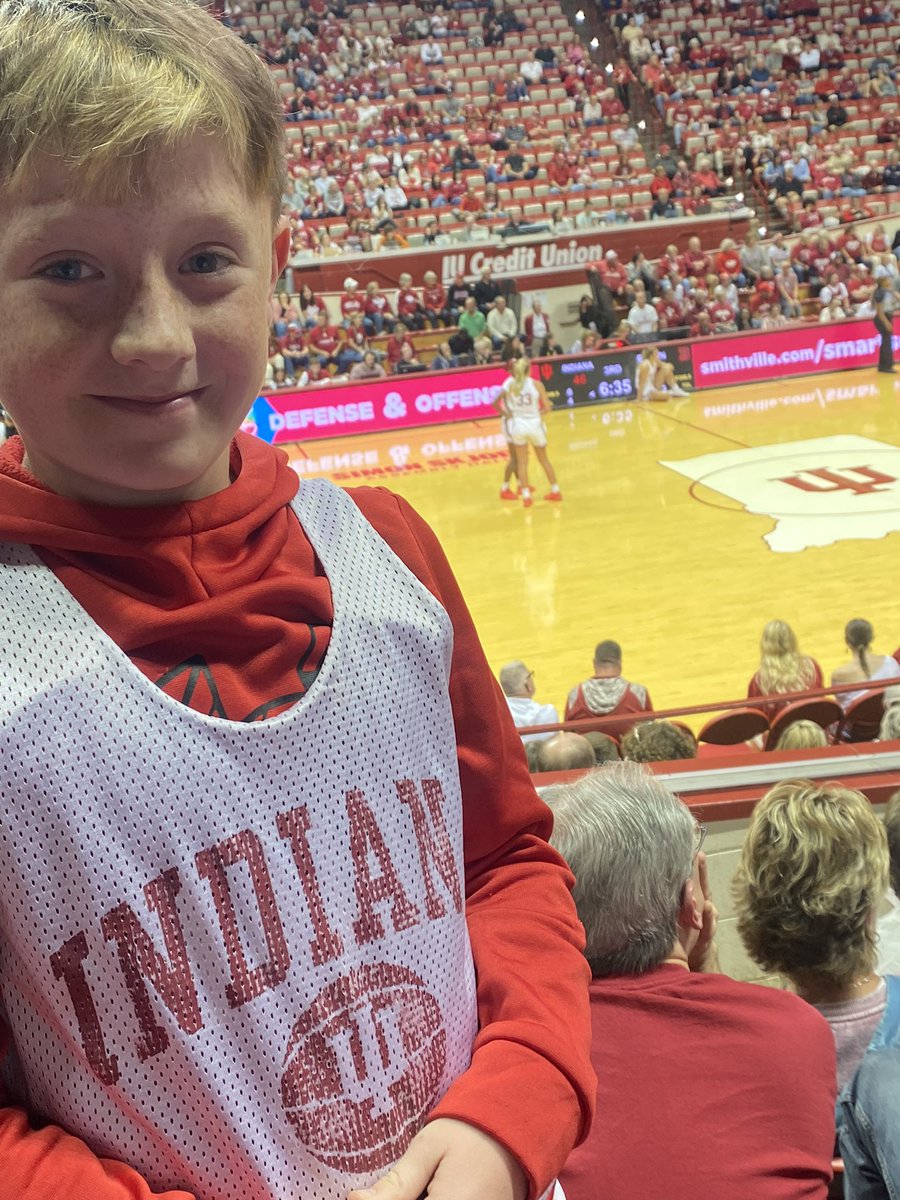 krischar13's tweet photo. Happy 10th Birthday to this guy!!! Ace wanted to spend it at the IU women’s opener.  He cheered extra loud and tried to get pics with his most fave #33 @sydney_parrish !!! #GoHoosiers! https://t.co/EQLhmcoXF3