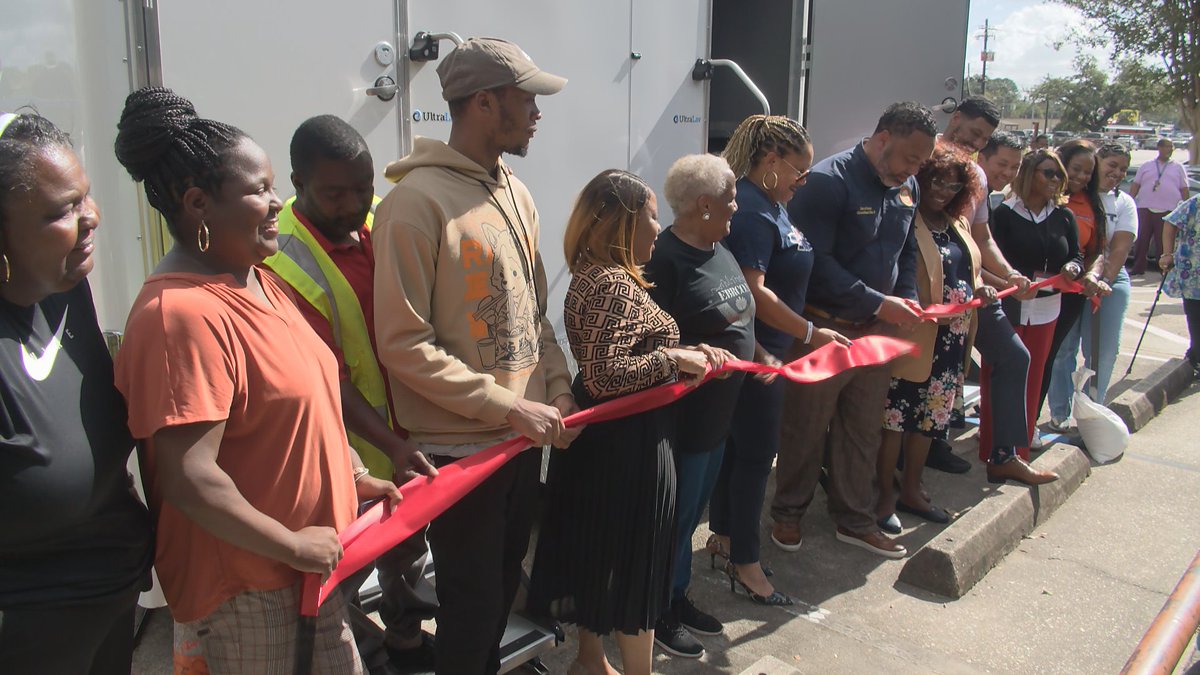 Bridging the Gap: New program brings resources for homeless community to one place: tinyurl.com/2u3yjn67?utm_s…