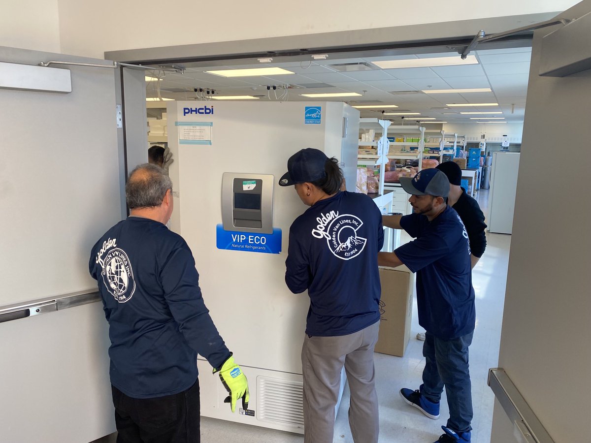 GoldenVanLines's tweet photo. Here we are moving About a dozen -80 freezers, as soon as they are unplugged we move and get them plugged back in at destination asap. Once we plugged this one back in it was -67. It was Golden to safely move millions of dollars of research. https://t.co/jeFdguMub1