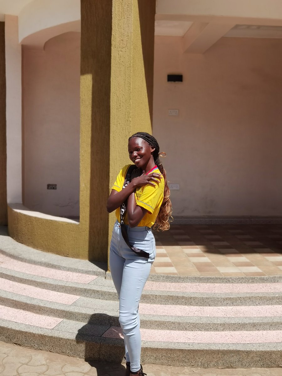 DWayabire's tweet photo. Add the sweetness in you mouth with superloaf every morning starting out a good day. #superloaf. Not forgetting the beautiful hair that makes you different #darling find ur beautiful
 @DarlingUg
@superloaf_bread
@misstourismUga @CelestineMia4 https://t.co/jZKrePol7n