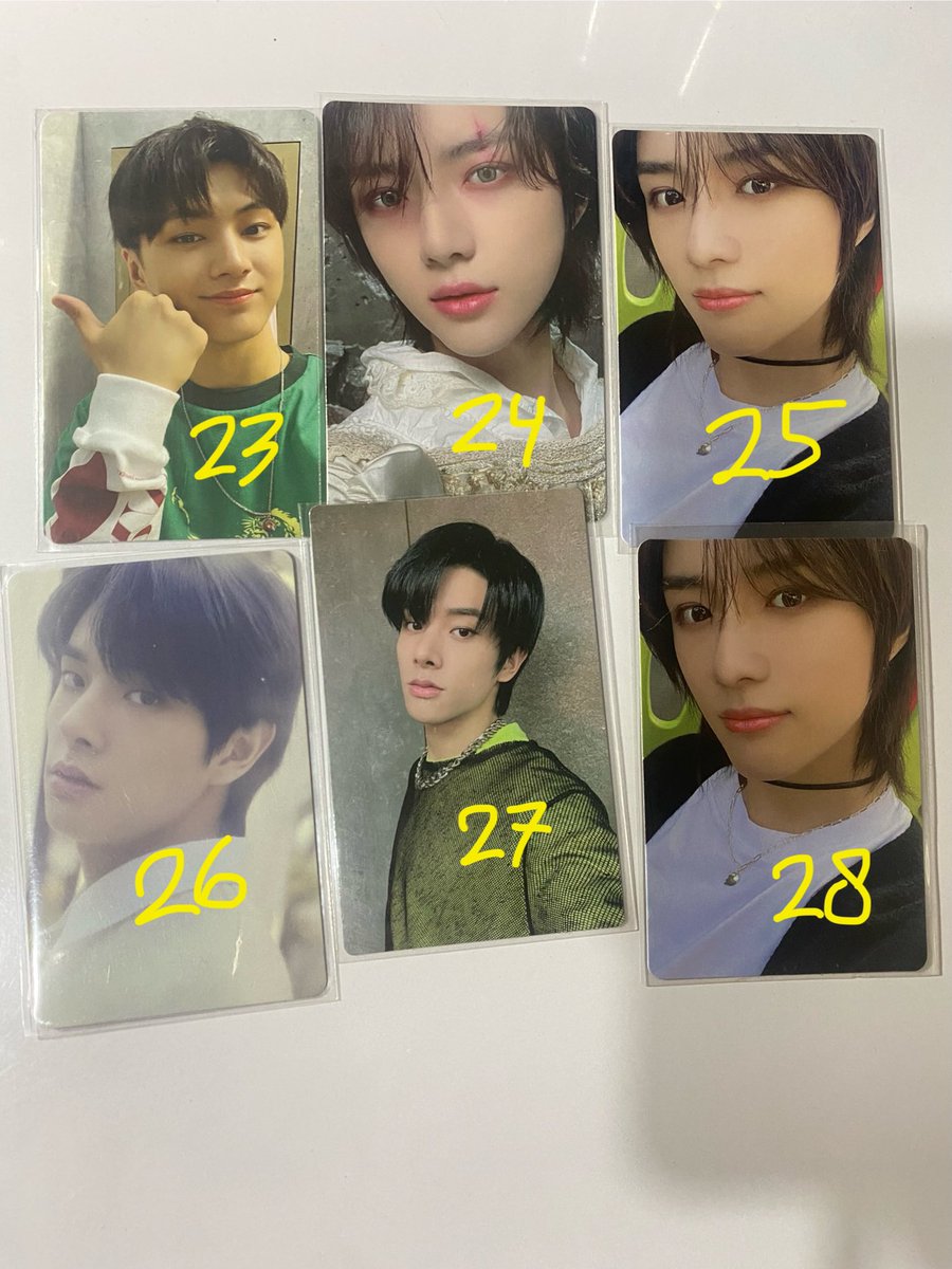 leuvxsz's tweet photo. CALLING ALL ENGENES N MOA! aku mau jual pc koleksi aku dgn harga murah pwoll nihhh..bisa lgsg co ya guyss🫶🏻 #zonauang #Zonajajan enhypen photocard jake jay jungwonsunghoon niki txt beomgyu

dom sby💗

https://t.co/a3mN8hXZ00 https://t.co/6LPKPEEfjQ