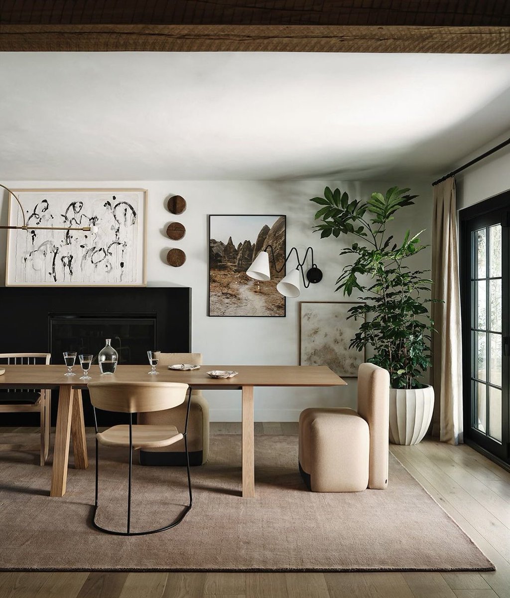 frensheFL's tweet photo. Solid. Stunning. Soft. The Maru rug is hand-tufted of 100% wool and backed by it cotton for a soft-yet-structured feel underfoot. Available in 7 shades. #FrensheInteriorsXRugsUSA https://t.co/KCHYhktEG2