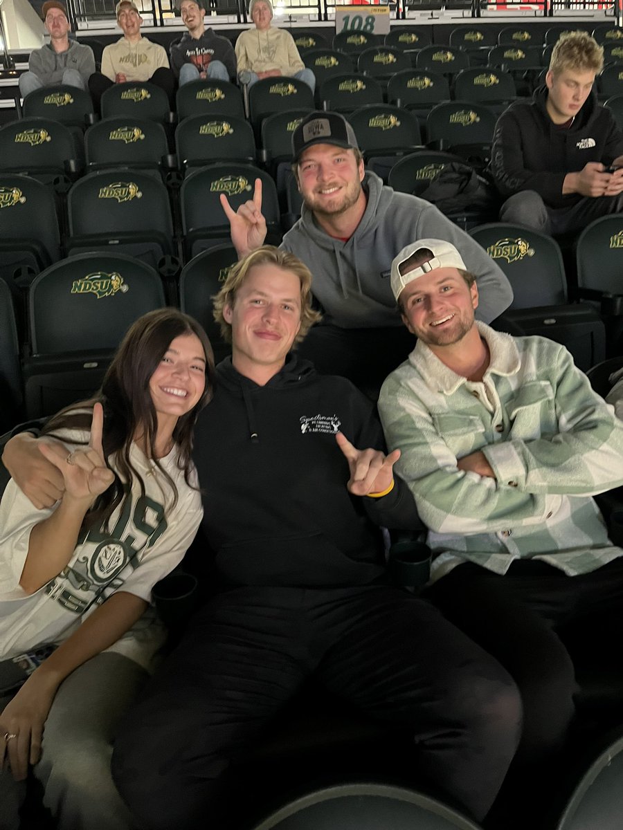 Carson Williams (@cwillic20) on Twitter photo Awesome time getting to talk to some <a href="/NDSUmbb/">NDSU Men's Basketball</a> fans during tonight’s game! <a href="/GandGCollective/">The Green and The Gold Collective</a> Awesome time getting to talk to some <a href="/NDSUmbb/">NDSU Men's Basketball</a> fans during tonight’s game! <a href="/GandGCollective/">The Green and The Gold Collective</a>