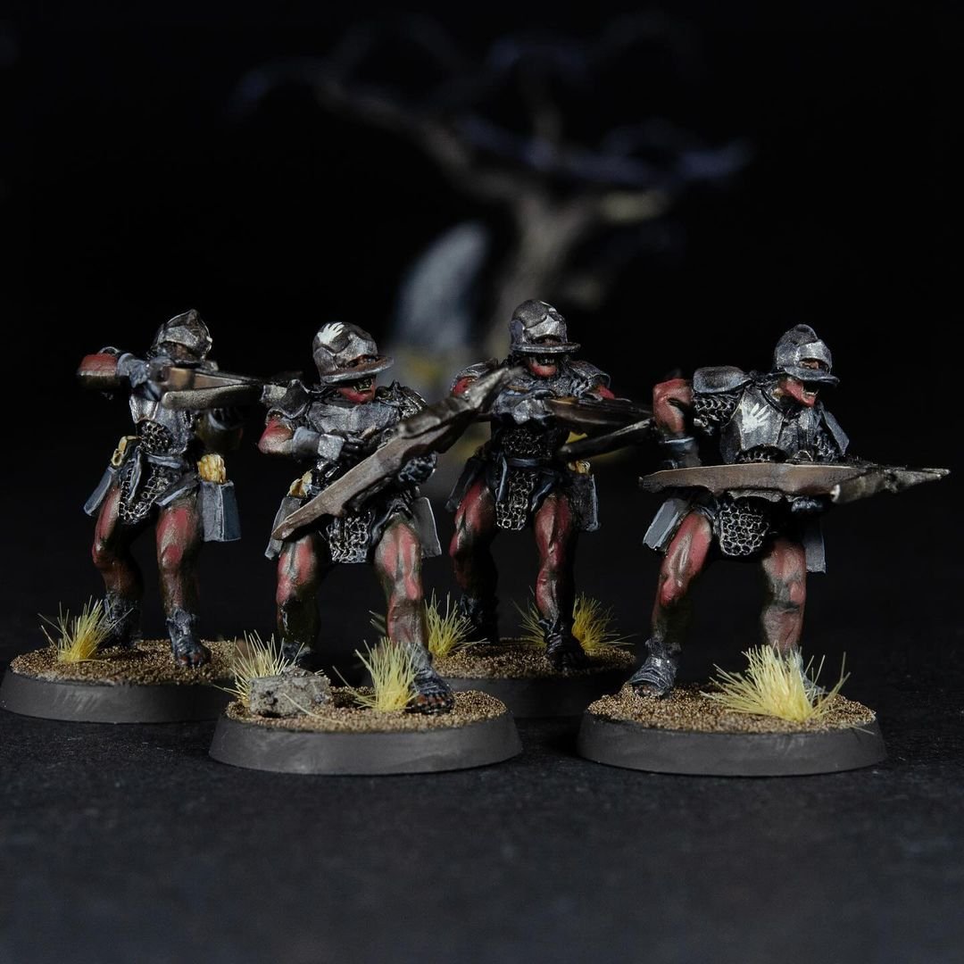 AwoniyiO7910's tweet photo. Isengard Warriors. What a horrible bunch of bastards. \n\n#mesbg #middleearthstrategybattlegame #paintingmesbg #paintingwarhammer #warhammercommunity #isengard #lordoftherings #tabletopgaming #paintingminiatures #wargaming #urukhai #urukhaiberserker #orktober #orctober https://t.co/mkcdYqO95m
