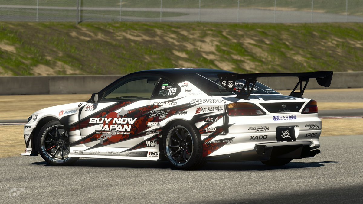 誤字があったので投稿し直しました
車両　BUYNOWJAPAN with kazamaAuto S15
エアロ　kazamaAuto promode-ss S15
ホイール　WORK EMOTION ZR10
#SRドリフト天国
#SRドレコン