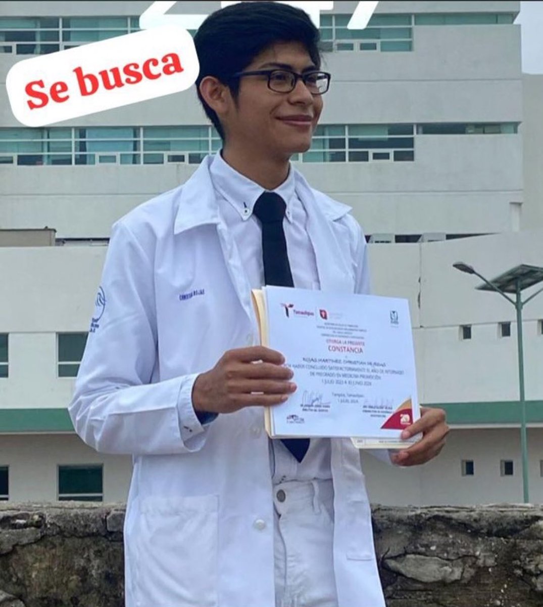 teresanchez3006's tweet photo. @PandoraVox_ @sadikoantonio @c4jimenez @CitlaHM @Claudiashein @BrujaFeministx @brujasdelmar @DianaLuzVa @AUREAZAPATA @Kathyrdz Amigos, ocupo ayuda para encontrar a este miserable golpeador de mujeres, su nombre es: Christian de Jesús Rojas Martínez, vive en Tampico, estudia en la Facultad de Medicina del ICEST, dejó muy golpeada a su novia, con múltiples fracturas #Viral #Tampico #JusticiaParaMelanie https://t.co/gT89VeIHPo