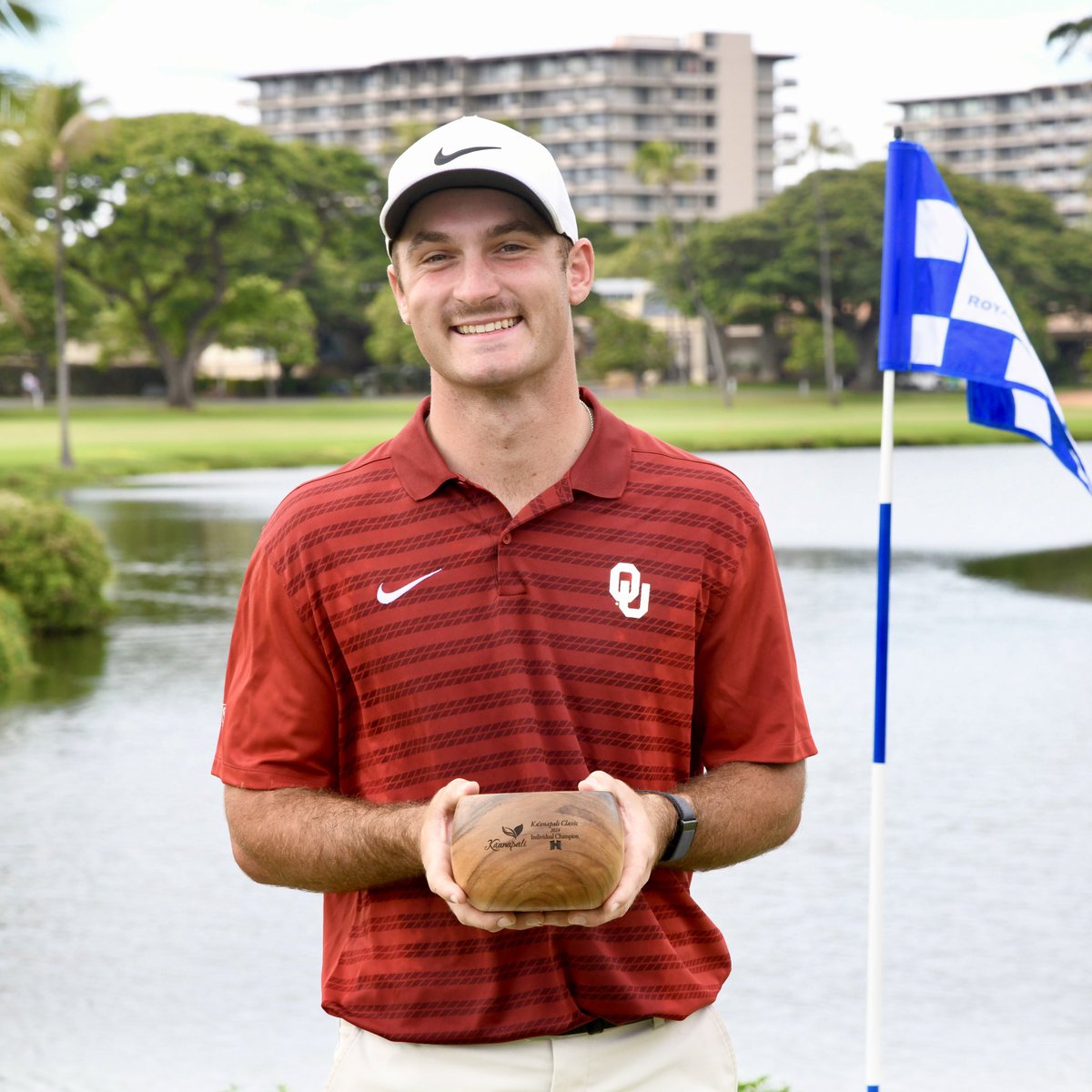 OU_MGolf's tweet image. Winner winner! 

@jaxon_dowell is the individual champion of the Ka’anapali Classic 🏆