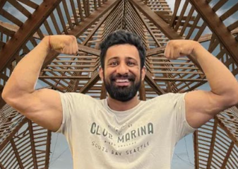 BBInformer's tweet photo. Le Aj bol hi diya openly supporting....
#DigvijayRathee and #RajatDalal โฅ๐jitna hate dena hai #VimalSena dele
#Rajat #DiggyGang #DigRaj #DigvijaySinghRathi #BB18 #BiggBoss https://t.co/I1Zx5Dq504