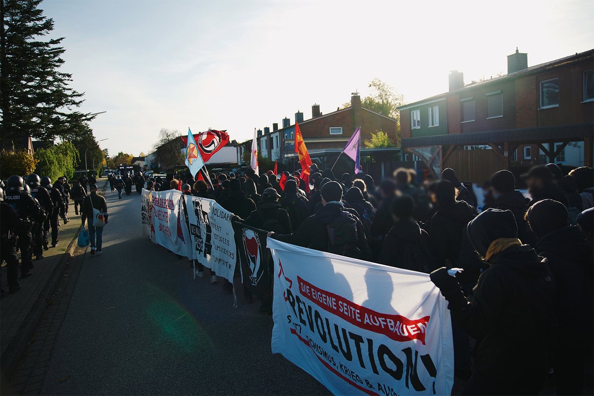 Antifa Kiel tweet media