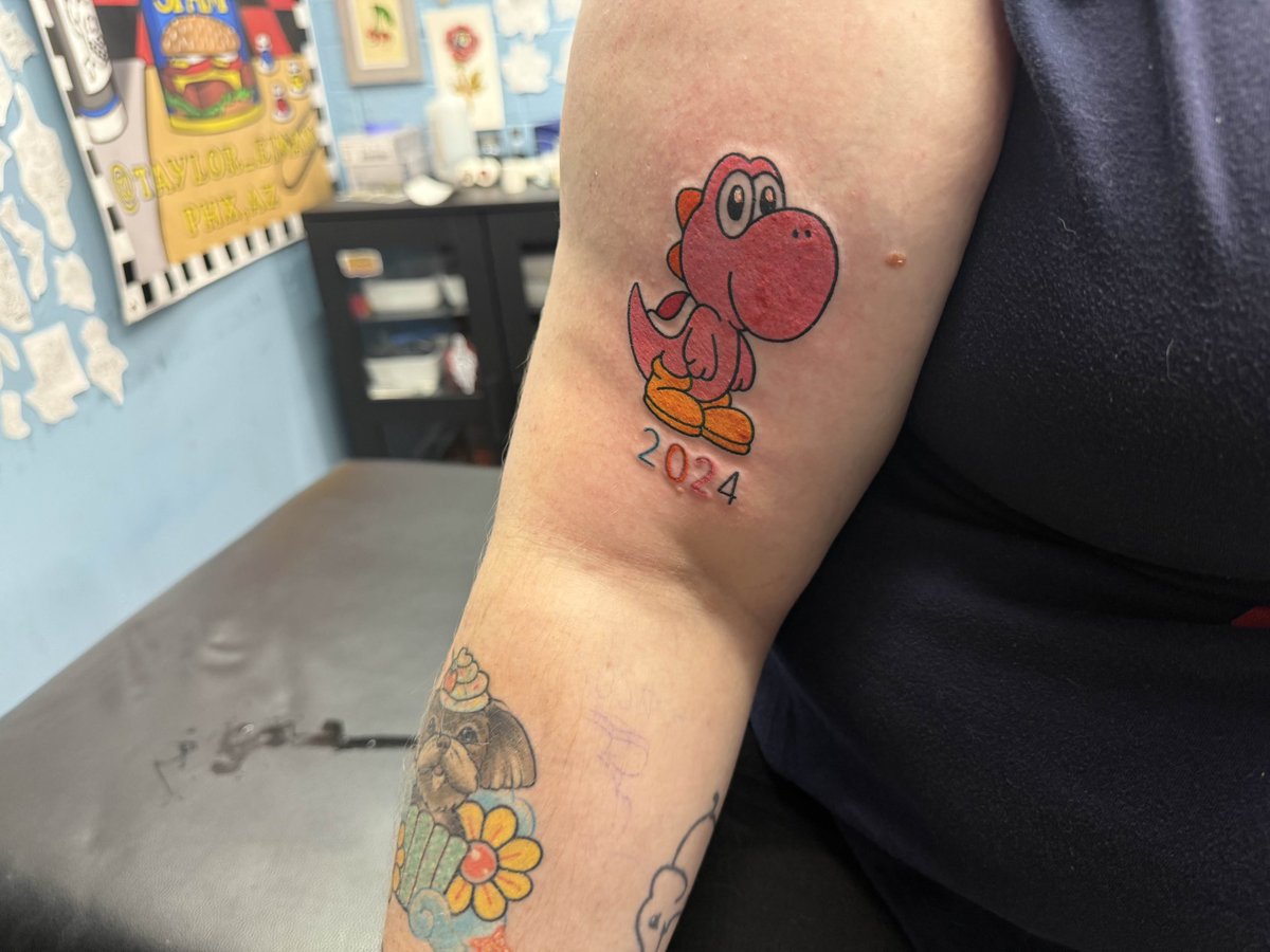 Last week I travelled to see my besties. I can’t put into words how much they all mean to me and how appreciative I am of them. I miss them so much already but I’ll have memories to last until next time ✈️❣️love you hoes 🥺