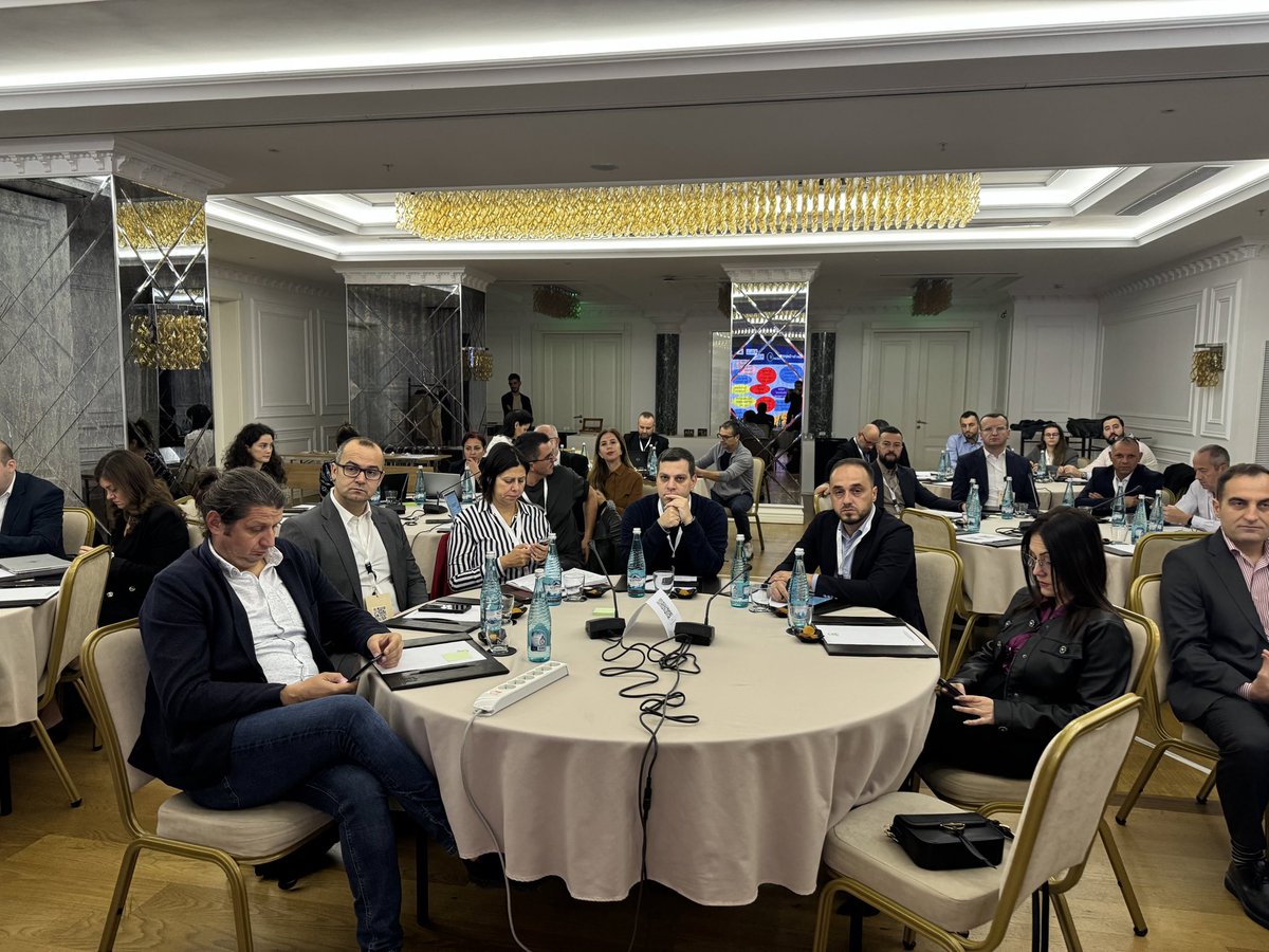 UNDPAlbania's tweet image. As #Cybersecurity threats grow, cooperation is essential! 
Experts from the Western Balkans, Georgia &amp;amp; Moldova are setting the foundation for a Cybersecurity Cooperation Network to strengthen digital safety. 
We want to pave the way for a secure #DigitalFuture. #CyberConnect