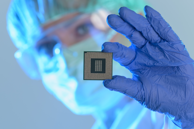 Eu_Jinn's tweet photo. Semiconductor Test Coverage: Why It Is Critical for Quality &amp; Reliability #IAmIntel https://t.co/IWUsjcHwgY https://t.co/eiw9BiR7NW