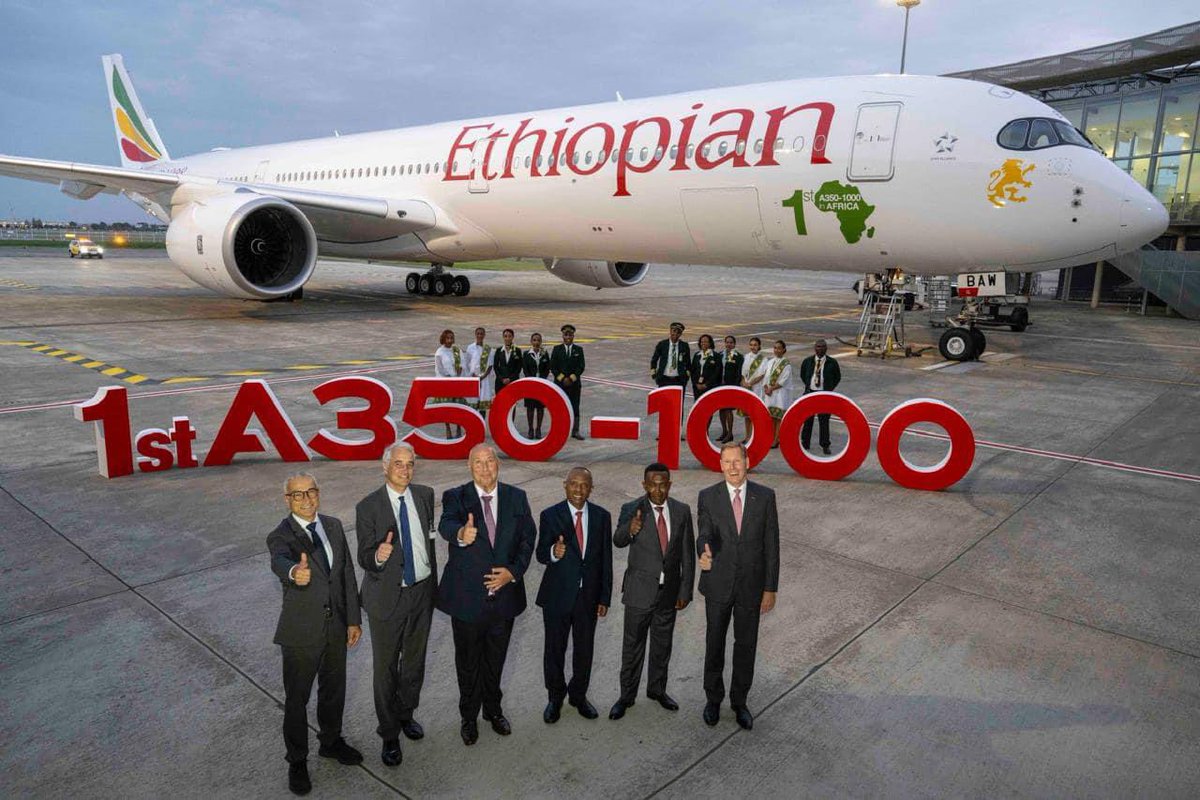 Mossen80's tweet photo. #Another_milestone for #Ethiopia! 🇪🇹
እንደ ህዳሴ ግድብ፣
እንደ ስንዴ፣
እንደ አረንጓዴ ልማት፣
እንደ ቡና … ሌላ ድንቅ ኢትዮጵያዊ ታሪክ!!! https://t.co/yAKxvkzK1w