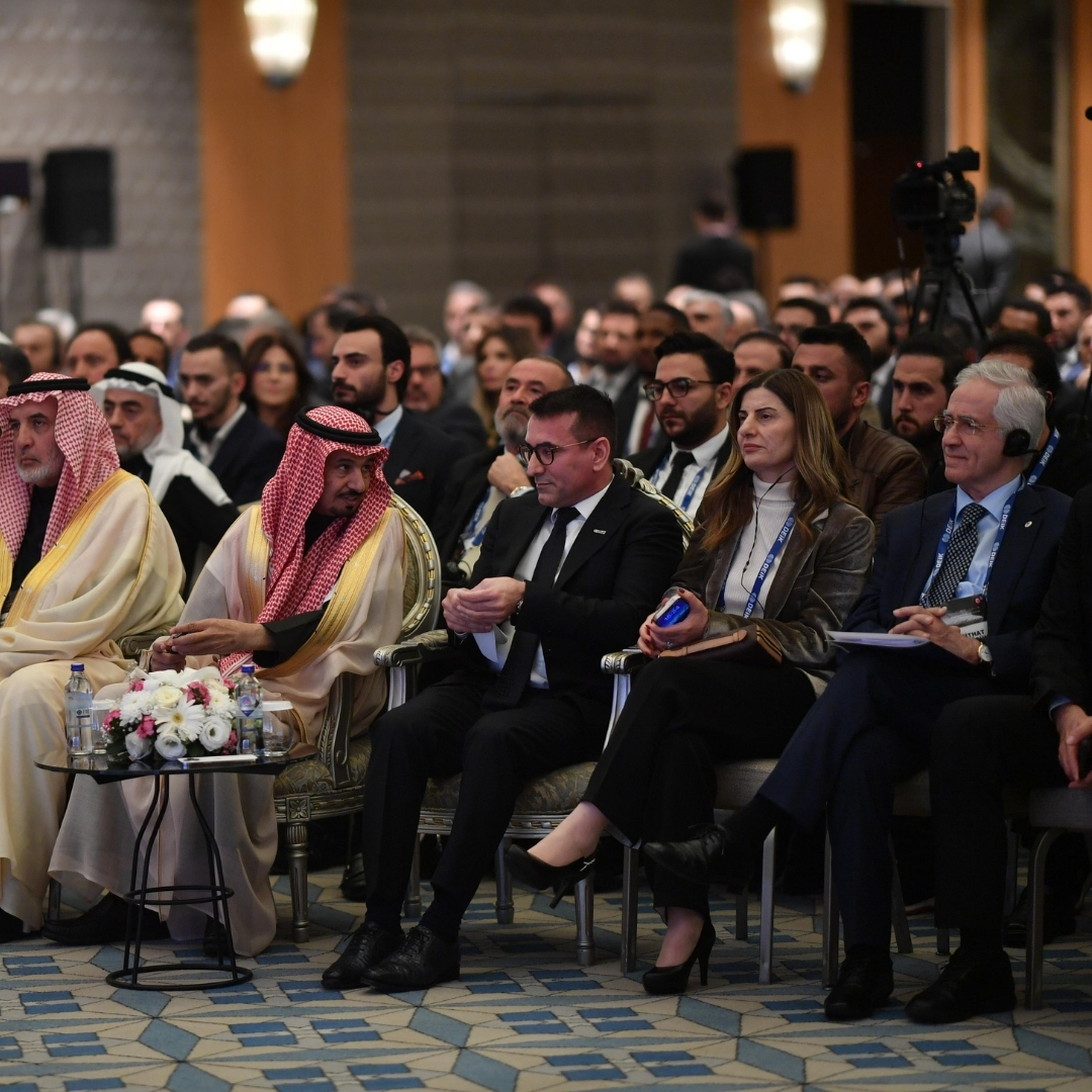 cebikarahan's tweet photo. 📌 Türkiye-Suudi Arabistan İş Forumu | DEİK

3 Kasım 2024 tarihinde İstanbul’da düzenlenen Türkiye-Suudi Arabistan İş Forumu’na katılarak iki ülke arasındaki iş birliği fırsatlarını değerlendirme imkanı bulduk. T.C. Ticaret Bakanımız Prof. Dr. Ömer Bolat ve Suudi Arabistan Krallığı Ticaret Bakanı Dr. Majid bin Abdullah Al-Kassabi’nin katılımıyla gerçekleşen bu forumda, inşaat, dijital teknolojiler, sağlık, turizm ve daha birçok sektörde yeni iş birliği fırsatları değerlendirildi.

Dorçe Prefabrik Yapı ve İnşaat olarak, Suudi Arabistan’ın 2030 Vizyonu kapsamındaki projelere katkı sağlamaya hazırız.