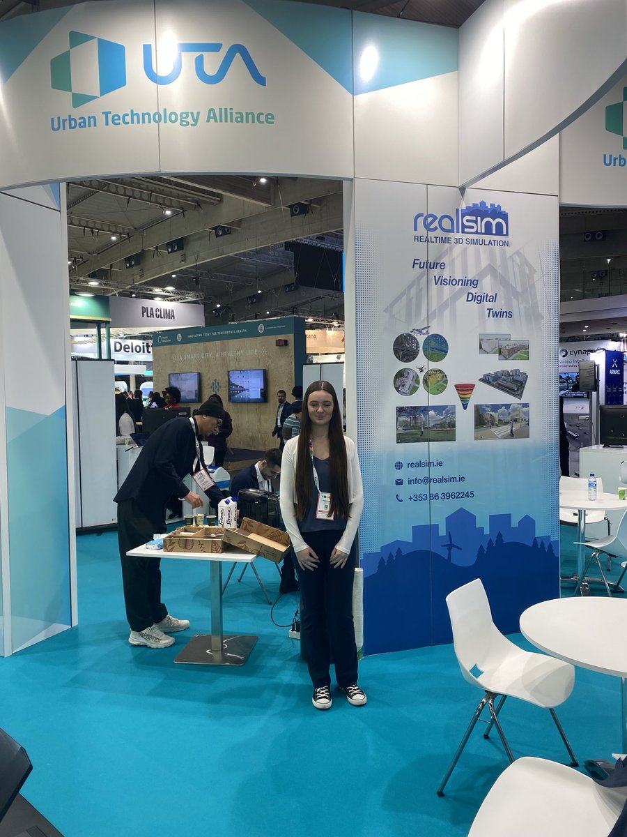 3DSim's tweet photo. All set for what I’m sure will be a busy and stimulating 3 days at the Smart City Expo in Barcelona. Delighted to have my daughter Helen here to assist too. If here come talk to us in Hall 2, stand 145 at the Urban Technology Alliance pavilion #smartcityexpo https://t.co/UWXDEDqdCY