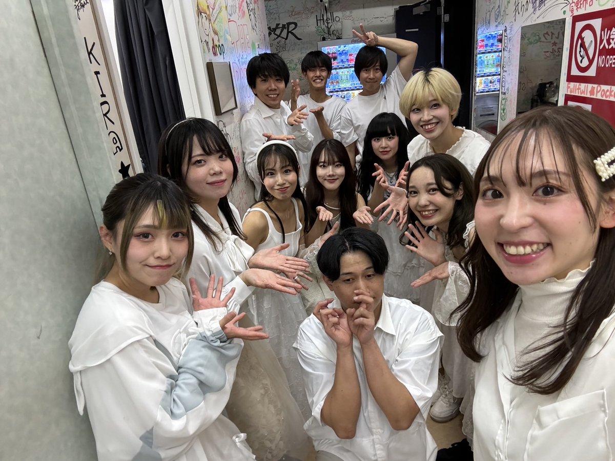 a special day beginsありがとうございました✨
ほーんとセトリ大優勝で踊ってると一瞬でした！
来月も12/3ありがたいことに出演させて頂けるのでお待ちしております☺️

#まいにちがスペシャル 
#showdiner