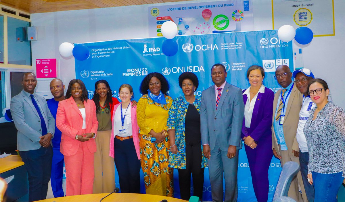 Le 24/10 de chaq. année,c'est la jrnée ds #N_Unies. Hier,le 🇧🇮 a o6 célébré cette journée. Ls <a href="/UN_Burundi/">Nations Unies au Burundi</a> ont réaffirmé l'engagement d'accompagner le gvt notamment ds la mise en oeuvre de l'agenda 2030 ds #ODD et de la vision du #Bdi pays émergent en 2040 et  développé en 2060.