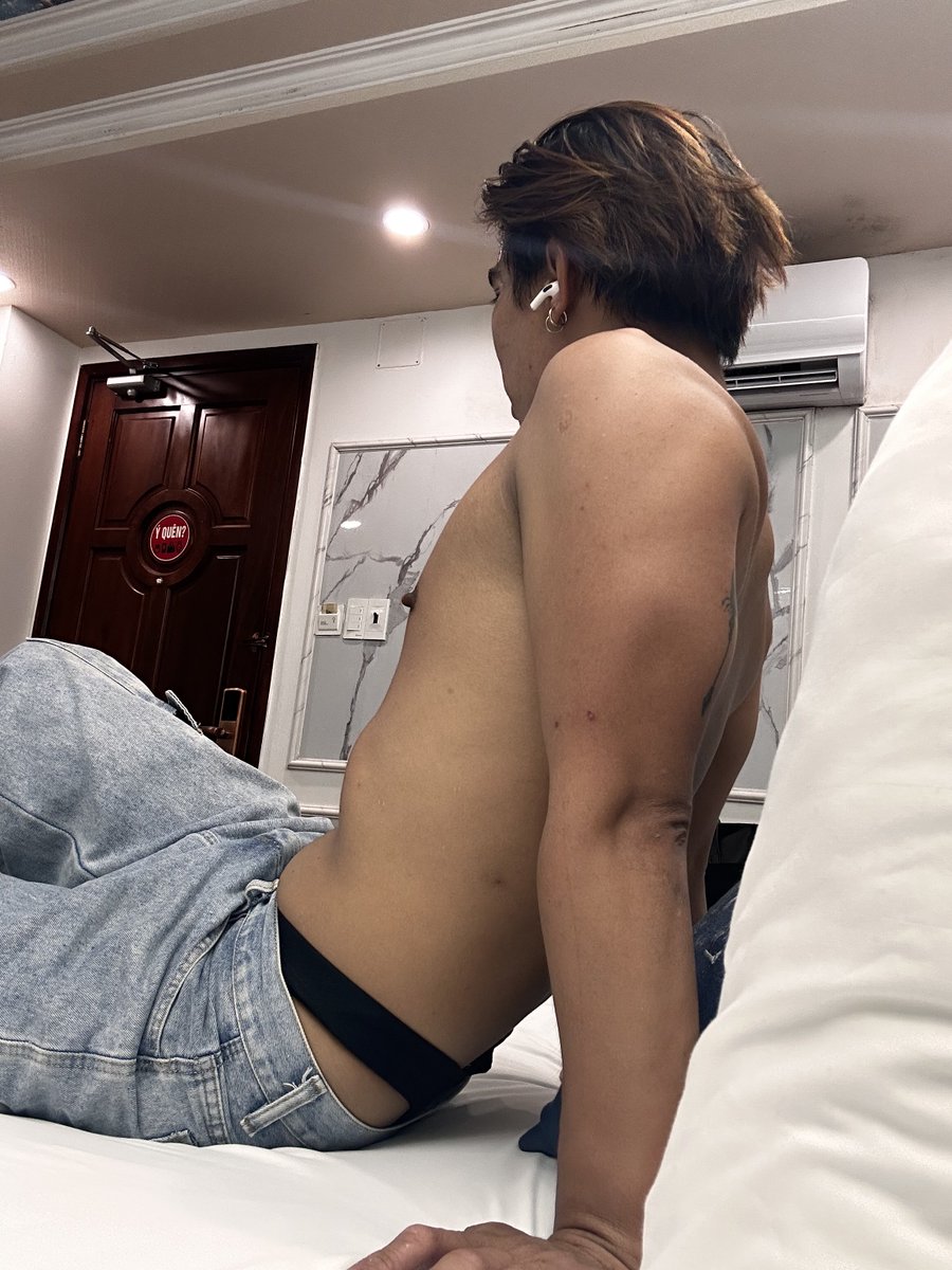 THOR2k5's tweet photo. Có nên làm BOT lại không https://t.co/9atWTpc9Zk