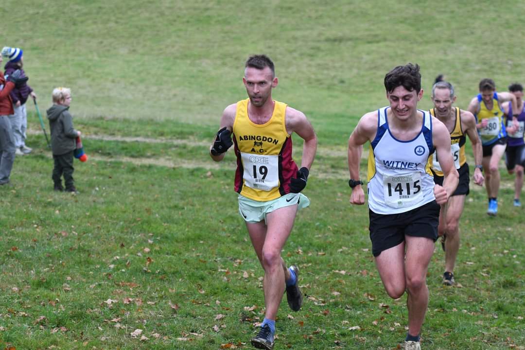 Cameron___W's tweet image. First Oxfordshire XC league of the season at Cornbury Park on Sunday. Missed these events last year, my highest finish on a varied, undulating course, a good marker for the new season! 🏃‍♂️ photos: @AbingdonAC